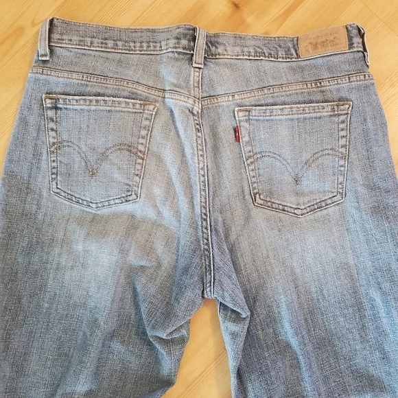 Levi's Women's Boot Cut 515 Jeans 👖 - Picture 7 of 9